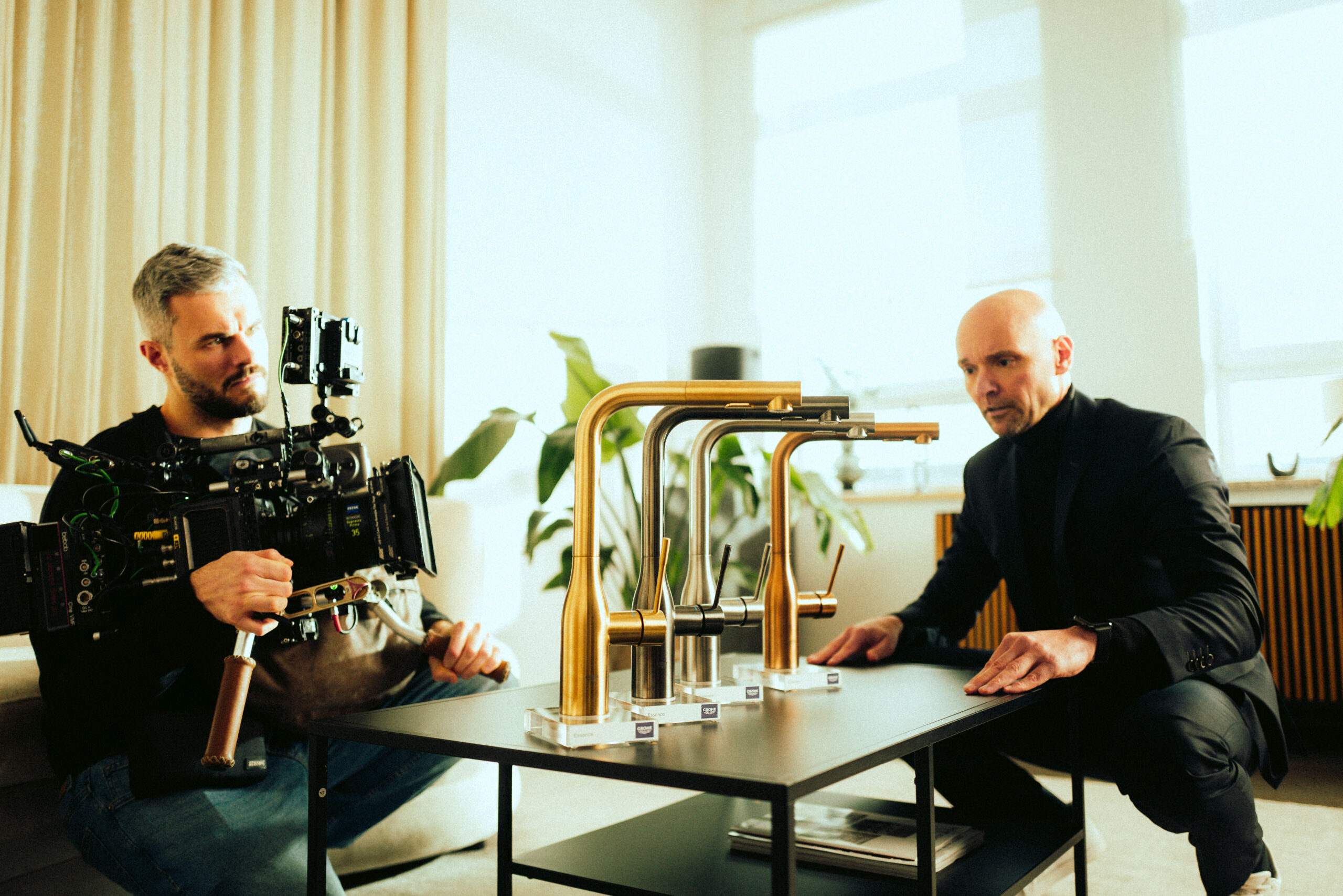 Parasol Island - Integrated Digital Studio