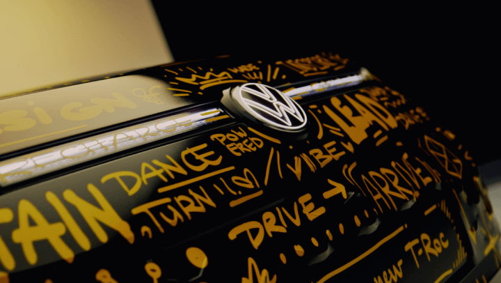 VW – T-ROC - Parasol Island - Integrated Digital Studio